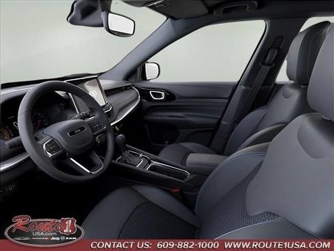 New 2026 Jeep Compass Latitude AWD/4WD image 23