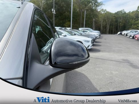 Used 2024 Mercedes-Benz C 300 4MATIC Sedan image 11