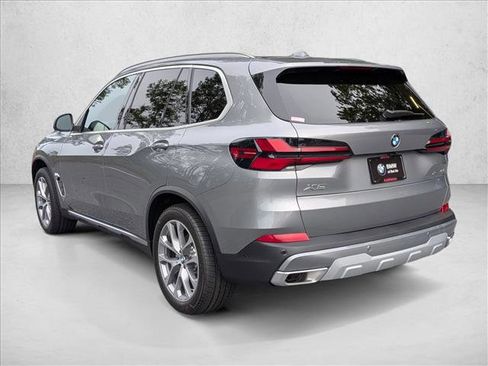 New 2026 BMW X5 xDrive40i w/ Premium Package image 8