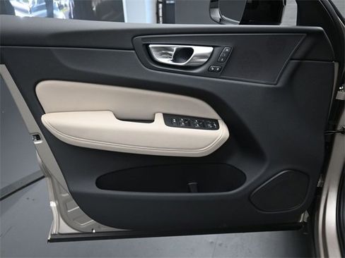 Used 2026 Volvo XC60 B5 Plus w/ Protection Package Premier image 20