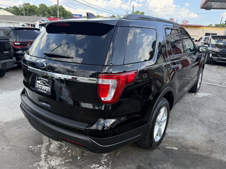 Used 2018 Ford Explorer FWD image 8