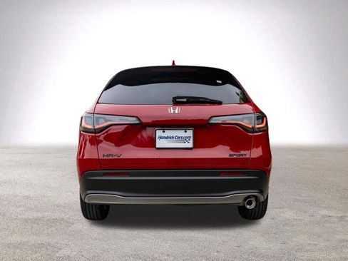 Used 2026 Honda HR-V Sport image 8