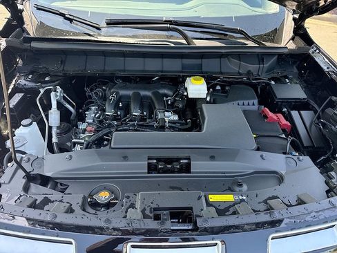 New 2026 Nissan Pathfinder Rock Creek AWD/4WD image 13