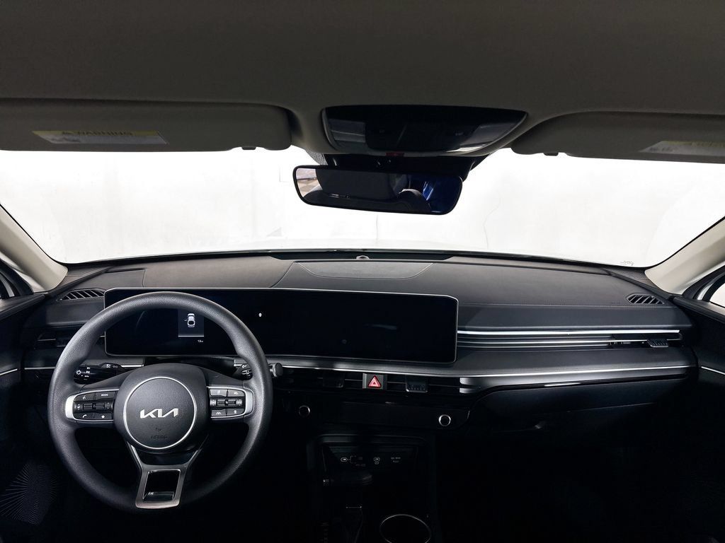 New 2026 Kia K5 LXS FWD image 12
