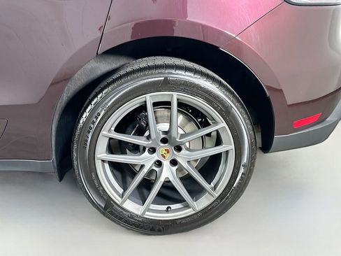 New 2026 Porsche Macan image 33