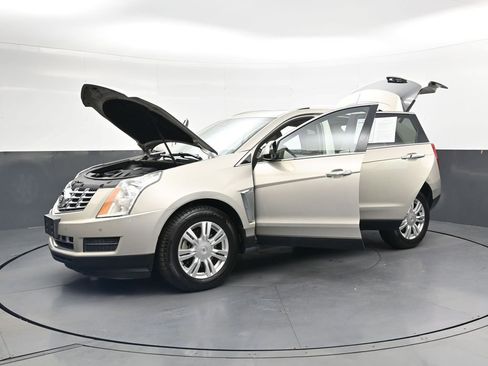Used 2014 Cadillac SRX Luxury w/ Driver Awareness Package FWD image 48