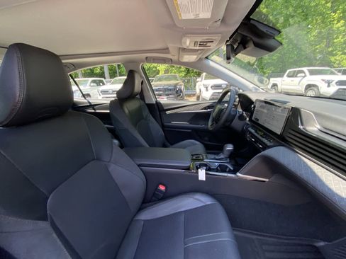 Used 2026 Toyota Camry XLE w/ Premium Package AWD/4WD image 24