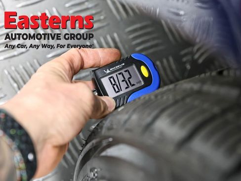 Used 2022 Tesla Model 3 Standard Range RWD image 25