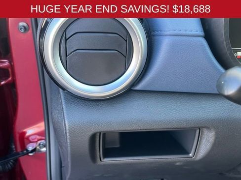 New 2025 Nissan Versa SV w/ Trunk Package image 18