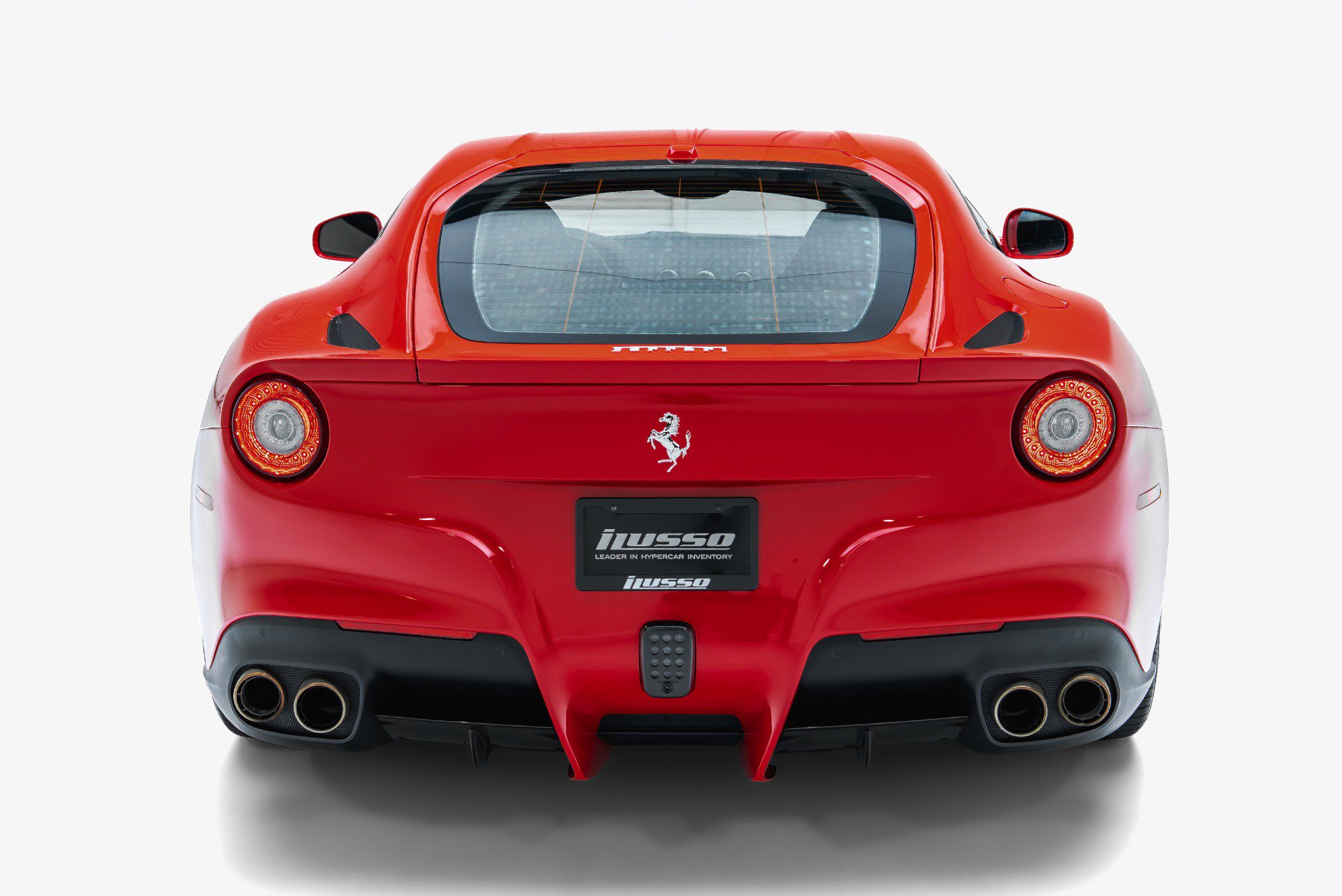 Used 2017 Ferrari F12 Berlinetta RWD image 13