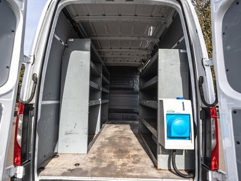 Used 2019 Freightliner Sprinter 3500 image 29