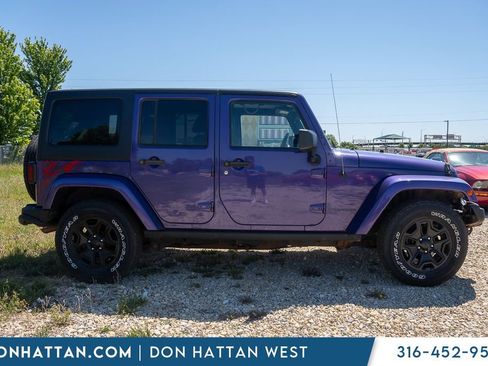Used 2016 Jeep Wrangler Unlimited Sahara AWD/4WD image 25