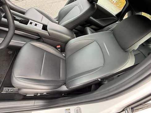 Used 2023 Hyundai Ioniq 6 Limited image 17