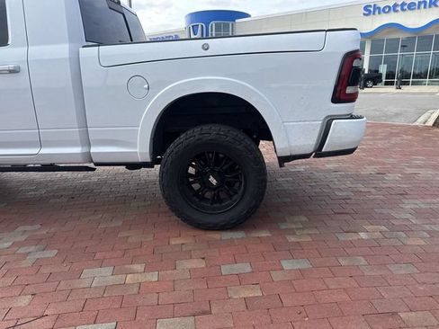 Used 2022 RAM 2500 Limited AWD/4WD image 6