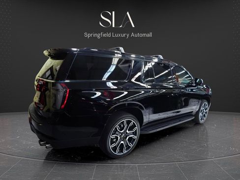 Used 2025 Chevrolet Suburban RST w/ RST Capability Package image 3