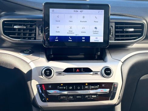 Certified 2021 Ford Explorer XLT w/ Equipment Group 202A image 55