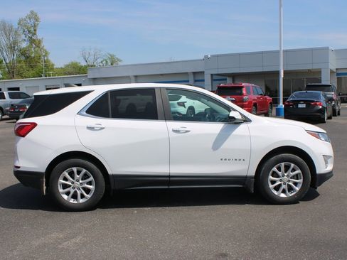 Used 2021 Chevrolet Equinox LT image 11