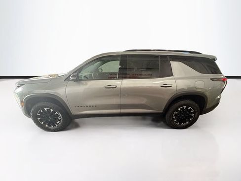 Used 2025 Chevrolet Traverse Z71 w/ Driver Confidence Package AWD/4WD image 9