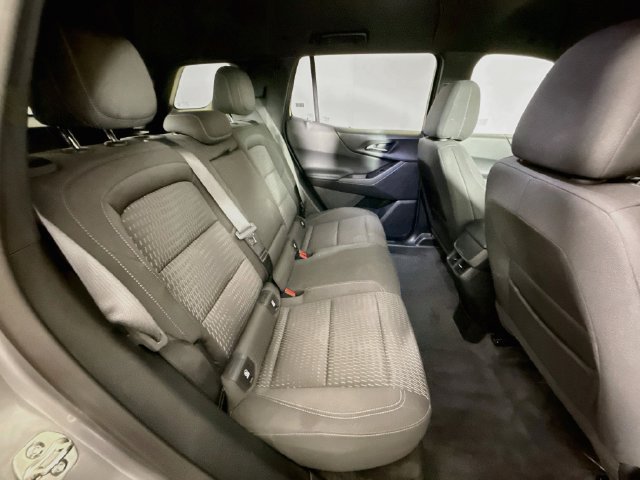 Used 2025 Chevrolet Equinox LT AWD/4WD image 26