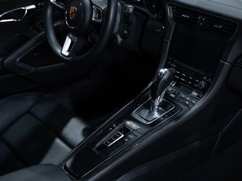 Used 2017 Porsche 911 Turbo S image 55