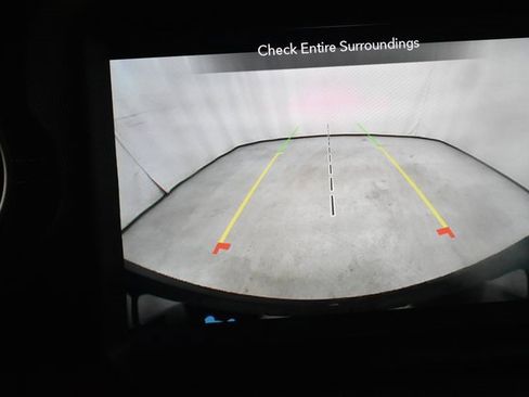 Used 2022 Jeep Wrangler Unlimited Sahara w/ Cold Weather Group image 24