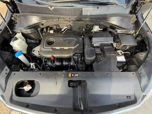 Used 2018 Kia Sorento FWD image 25