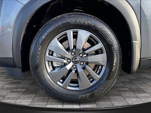 New 2026 Nissan Pathfinder SV AWD/4WD image 12