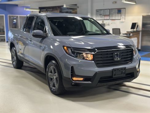 Used 2023 Honda Ridgeline RTL image 4