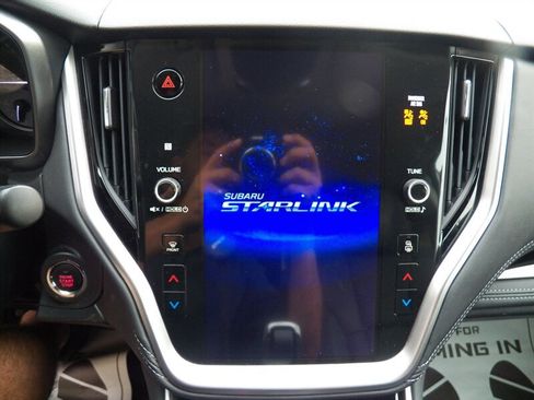 Used 2020 Subaru Outback Limited AWD/4WD image 18