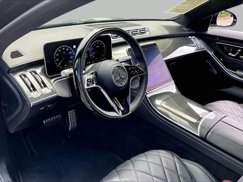 Used 2025 Mercedes-Benz S 500 4MATIC image 18