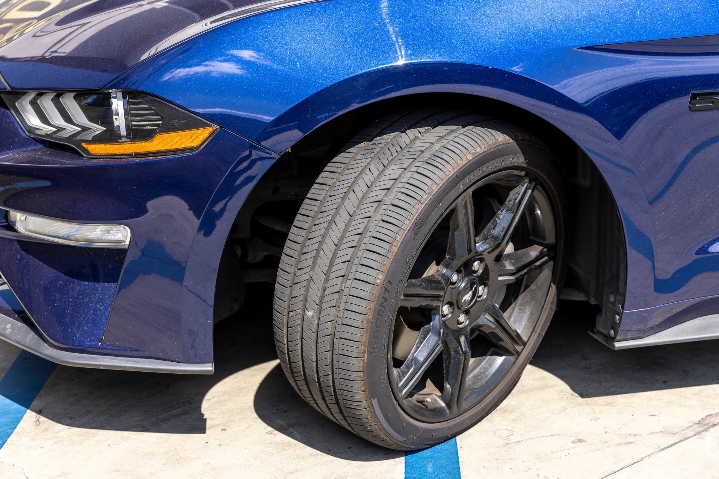 Used 2019 Ford Mustang GT Premium w/ Equipment Group 401A RWD image 34