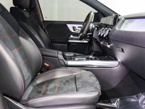 Certified 2023 Mercedes-Benz GLA 35 AMG 4MATIC image 18