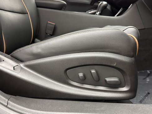 Used 2018 Chevrolet Impala Premier w/ Premier Convenience Package image 36