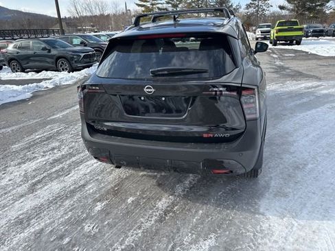 New 2026 Nissan Kicks SR w/ Cold Weather Package AWD/4WD image 21