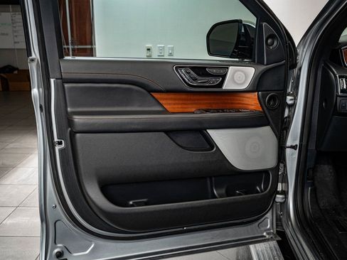 Used 2023 Lincoln Navigator Black Label AWD/4WD image 25