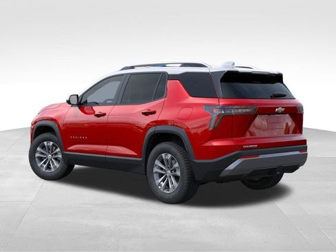 New 2026 Chevrolet Equinox LT FWD image 4