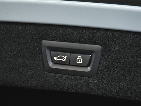 Used 2023 BMW M8 Gran Coupe xDrive Competition w/ M Carbon Exterior Package AWD/4WD image 78