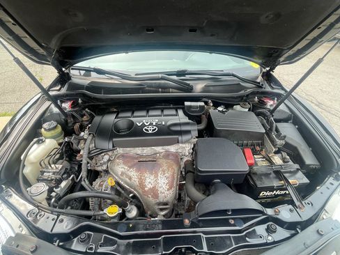 Used 2010 Toyota Camry LE FWD image 20