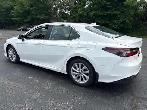 Used 2023 Toyota Camry LE FWD image 6