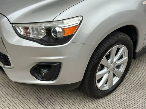 Used 2015 Mitsubishi Outlander Sport ES image 9