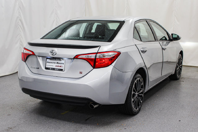 Used 2015 Toyota Corolla S FWD image 9