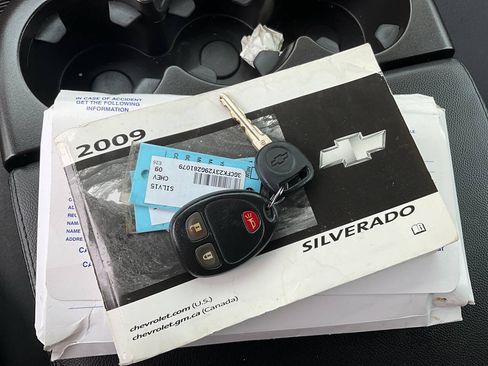 Used 2009 Chevrolet Silverado 1500 LT w/ Max Trailering Pack AWD/4WD image 19