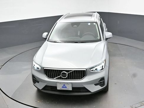 Used 2024 Volvo XC40 B5 Plus w/ Climate Package AWD/4WD image 46