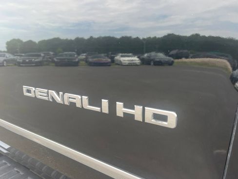 Used 2016 GMC Sierra 2500 Denali w/ Duramax Plus Package AWD/4WD image 51