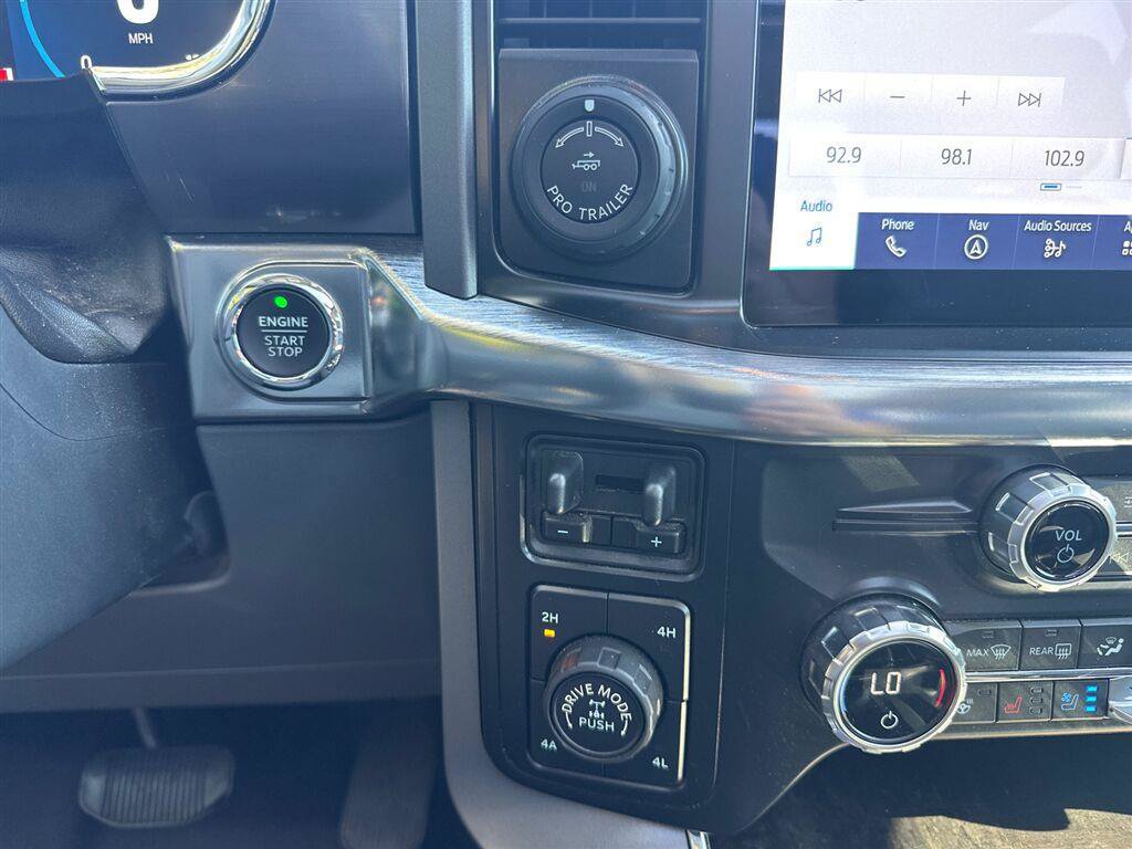 Used 2021 Ford F150 Lariat w/ Equipment Group 502A High AWD/4WD image 17