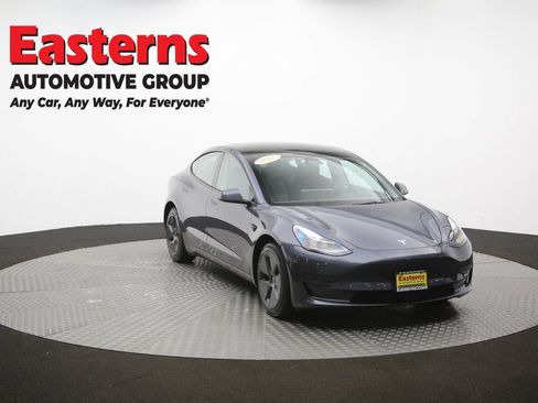 Used 2023 Tesla Model 3 Standard Range RWD image 47