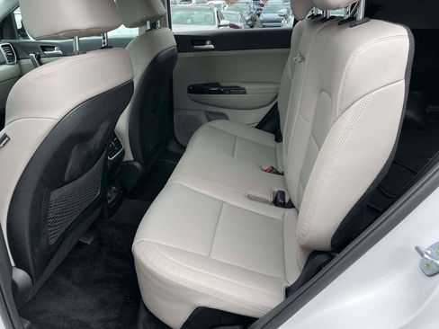 Used 2020 Kia Sportage EX image 6