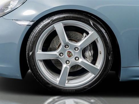 Used 2017 Porsche 718 Cayman Base image 20