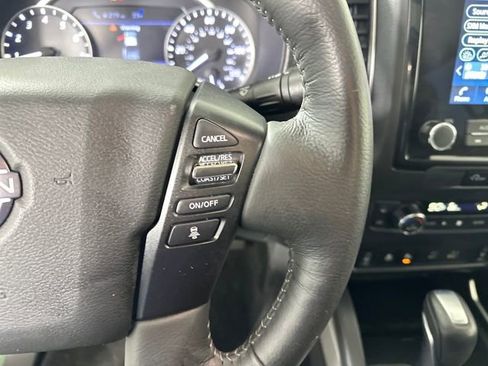 Used 2024 Nissan Frontier SL w/ Technology Package image 16