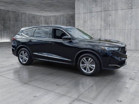 New 2026 Acura MDX SH-AWD image 7